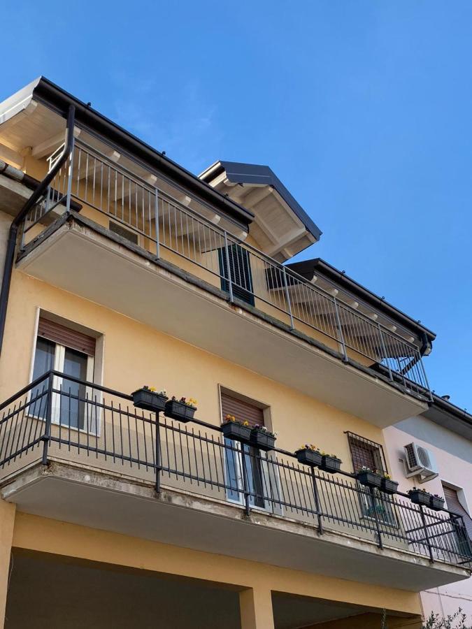 Franciacorta Flat & Bollicine Apartman Passirano Kültér fotó